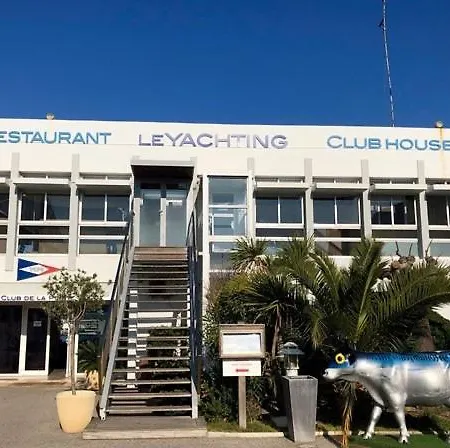Appartement Au Bor De Mer Marseille Exterior photo